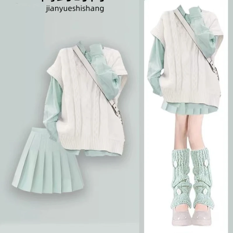 Korean New in Matching Sets Age-reducing Dopamine Shirt Short Skirt Knitted Vest Two-piece Skirt Suit