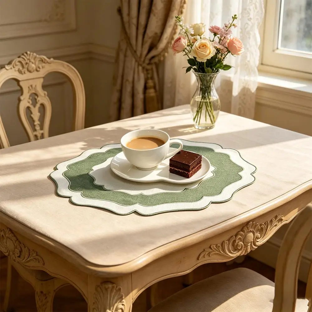 Scalloped Linen Placemat Dining Table Mat Machine Washable Wrinkle Free Dining Placemat for Home Farmhouse Kitchen Restaurant
