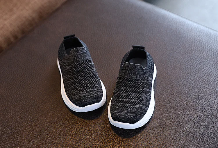Kinder-Laufschuhe für Jungen und Mädchen, Lässige Atmungsaktive Rutschfeste Mesh-Walkingschuhe mit Weicher Sohle für Kleinkinder – Detail 11