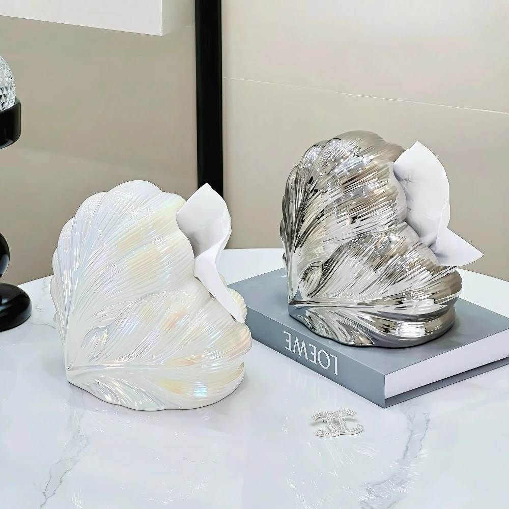 

Heart-shaped Feather Tissue Box Living Room Light Luxury Coffee Table High-end Tissue Box High-end Napkin Storage Box Decorative