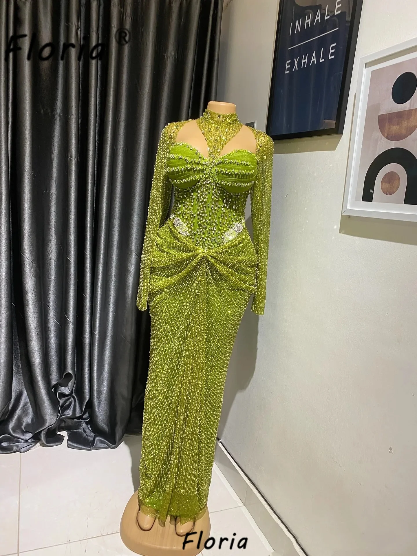 Abiti da sera di lusso con perline piene di cristallo scintillante verde Memaid Abito da cerimonia formale Abiti da festa per celebrità Vestido personalizzato