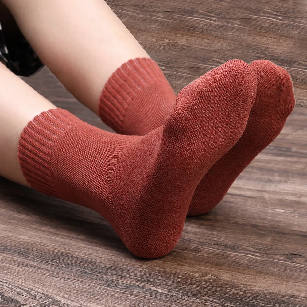 1/5pairs Winter Wool Socks Dikke Warme Effen Kleur Thick Harajuku Retro Koude Slip Mode Toevallige Kasjmier Antifreeze Sokken