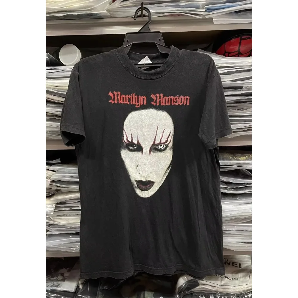 Camiseta Unissex de Algodão Preta Estampada Estilo Retrô Marilyn Manson Rock Band 2026 Nova Coleção Quente para Homens e Mulheres - Camisetas de Verão