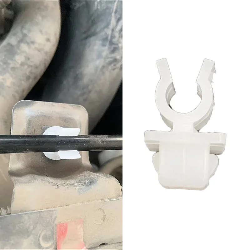 1Pcs Car Bonnet Prop Clip Holder MA155254 For Mitsubishi Pajero Shogun Mk1 Mk2 L200 Shogun Sport V31 V32 V33 V43 V45