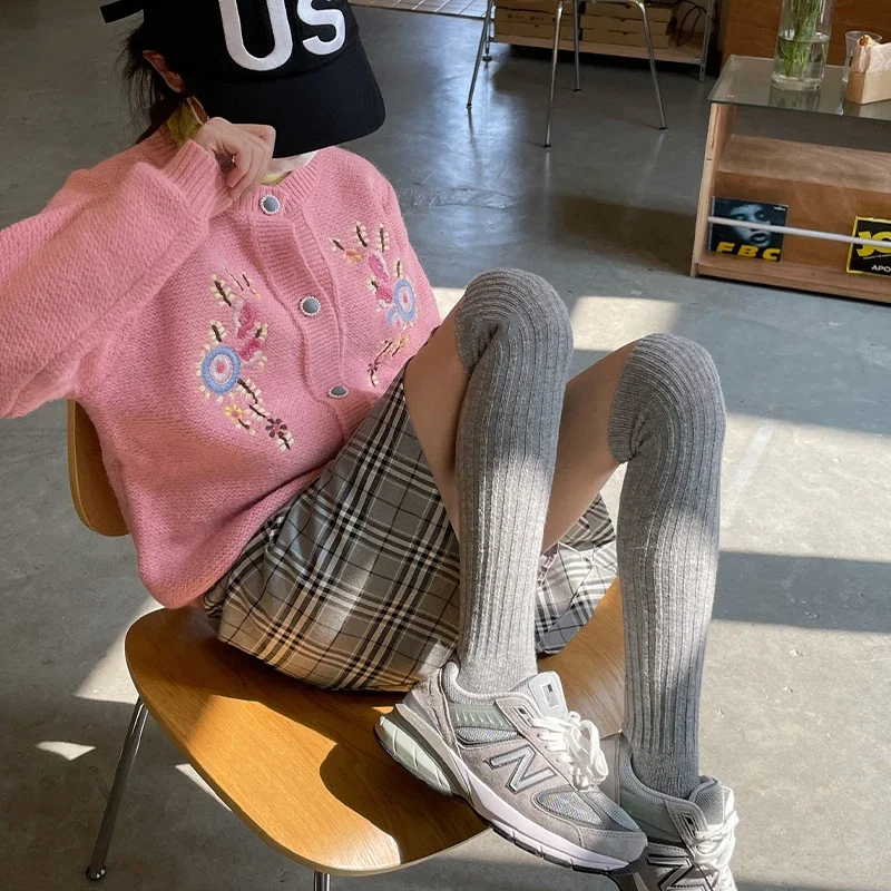 العجل الجوارب الخريف/الشتاء سميكة القهوة الملونة مكدسة الجوارب اليابانية طول الركبة الجوارب إبرة مزدوجة الجوارب للنساء