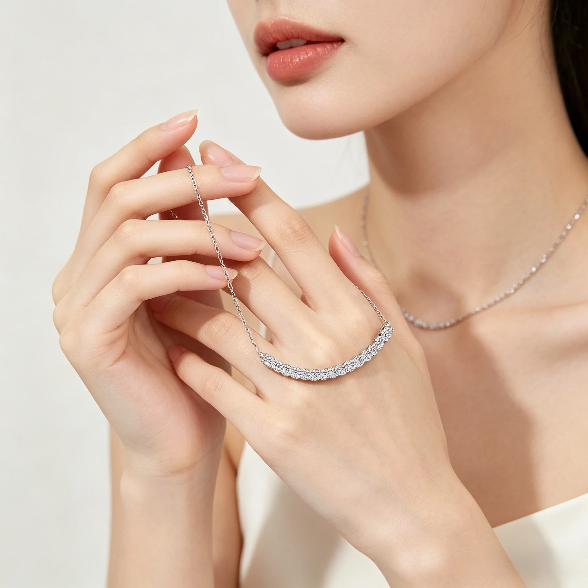 925 Sterling Silver Exquisite Versatile Unique Design Smile Necklace Women's Clavicle Chain, Perfect for Gifting view 2