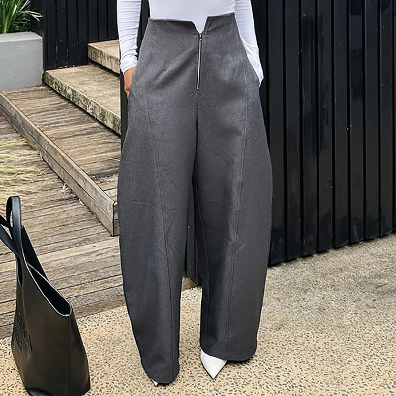 

Женские осенне-зимние длинные брюки из искусственной кожи, новинка 2025 года, модные теплые повседневные свободные брюки на молнии из искусственной кожи, мешковатые серые женские брюки с карманами