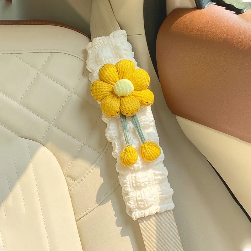 

Kawaii Floral Car Seat Belt Cover, Super Soft Polyester Anti-Slip Pad, Cute Universal Accessory for Girl’s Car Interior