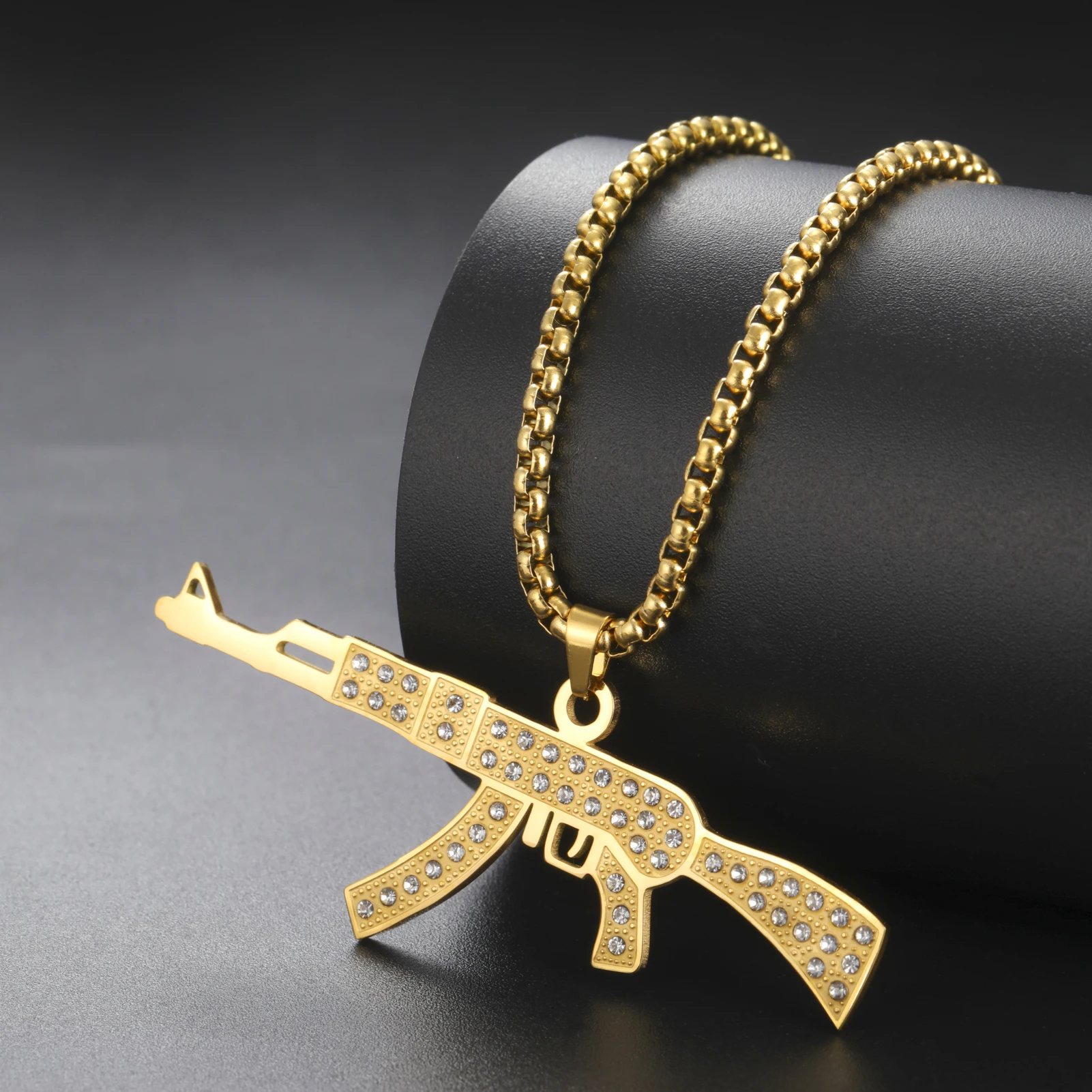 

Dreamtimes Hip Hop AK47 Submachine Gun Pendant Rock Rap Link Rhinestone Bling Chain Men Women Rapper Necklace Fashion Jewelry