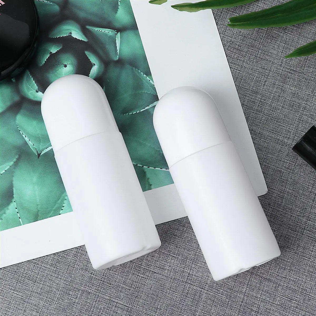 10pcs Roller Bottles 50ml Reusable Empty Travel Size Plastic Bottles Perfume Aromatherapy Oil Thick PE Smooth Ball