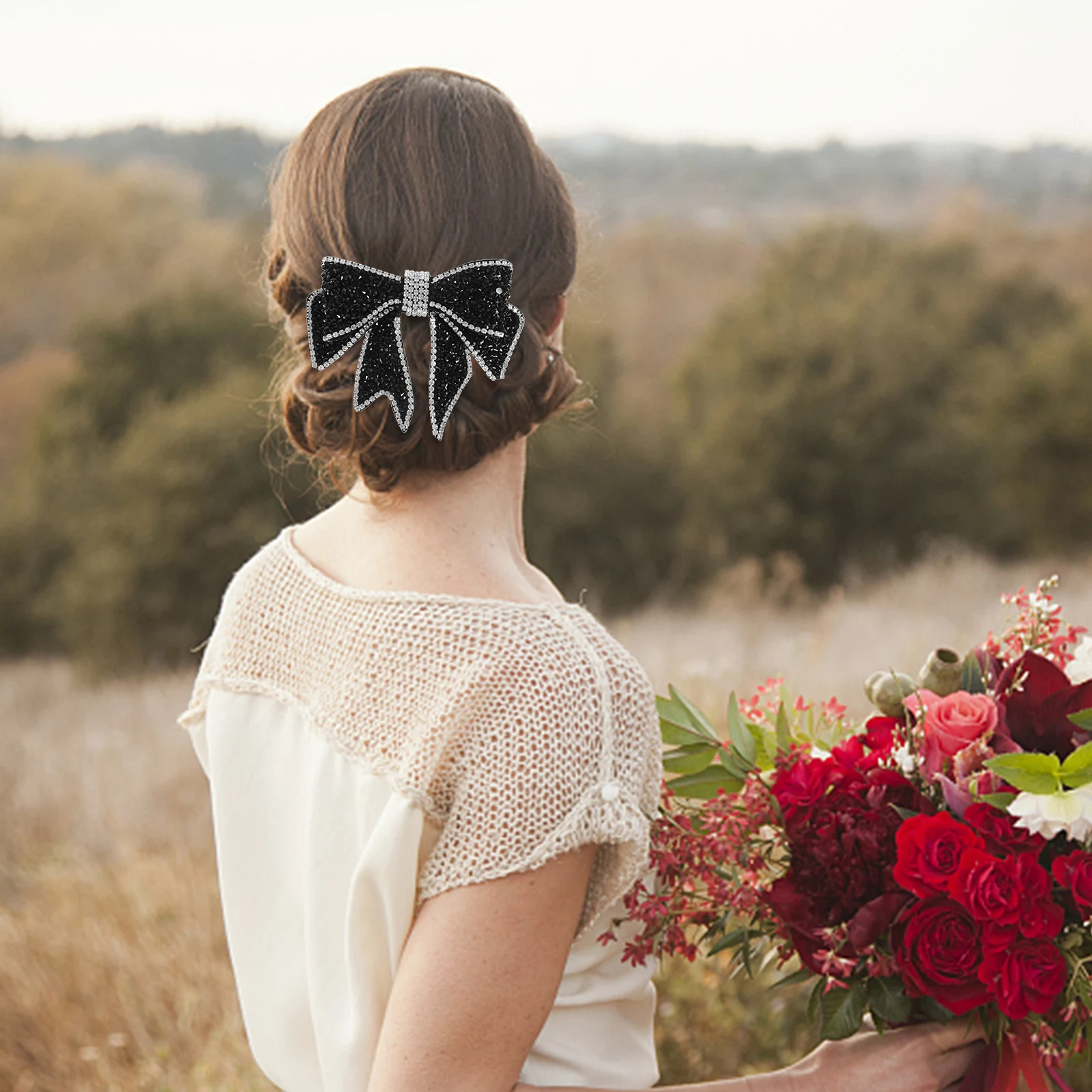 

2pcs Fashion Bowknot Hairpins Delicate Butterfly Hair Clips Rhinestone Hair Decor For Wedding Bridal Shower Girls Crystal Bow