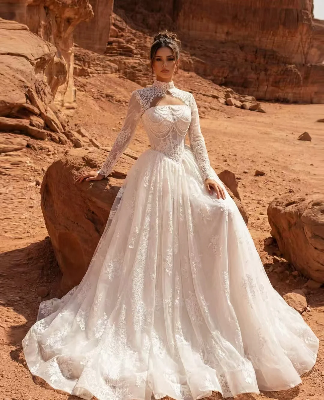 Customized Luxury Princess Wedding Dresses For Girls Bride Front Slit Long Sleeve Women Ball Bridal Gown With Jacket