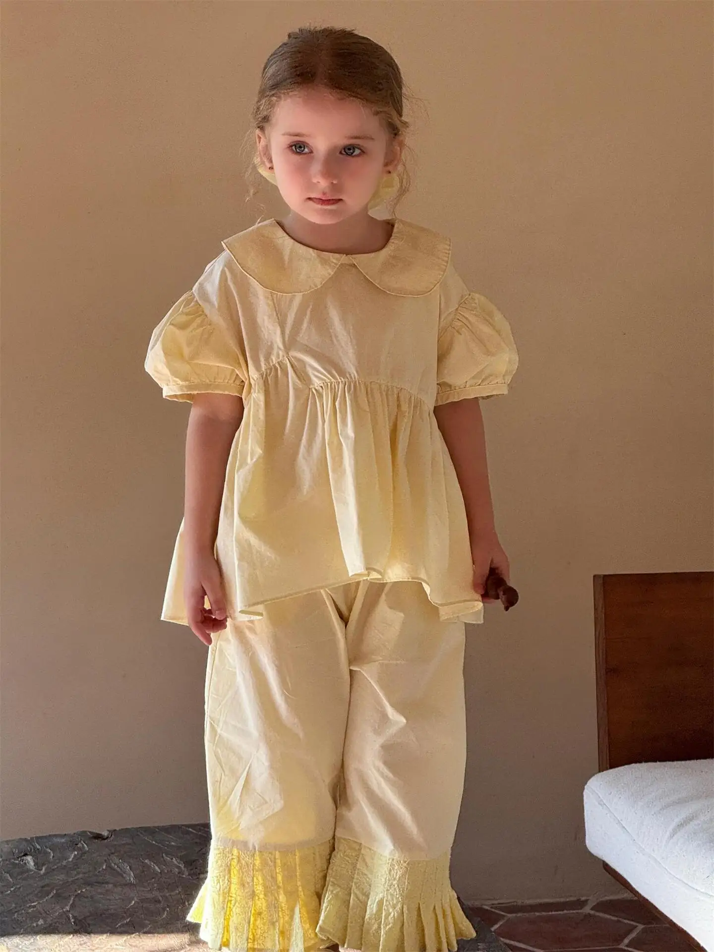 

Girls Set 2025 Summer New Childrens Wear Korean Style Girl Baby Solid Color Short-sleeved Shirt Lace Pants Two-piece Casual