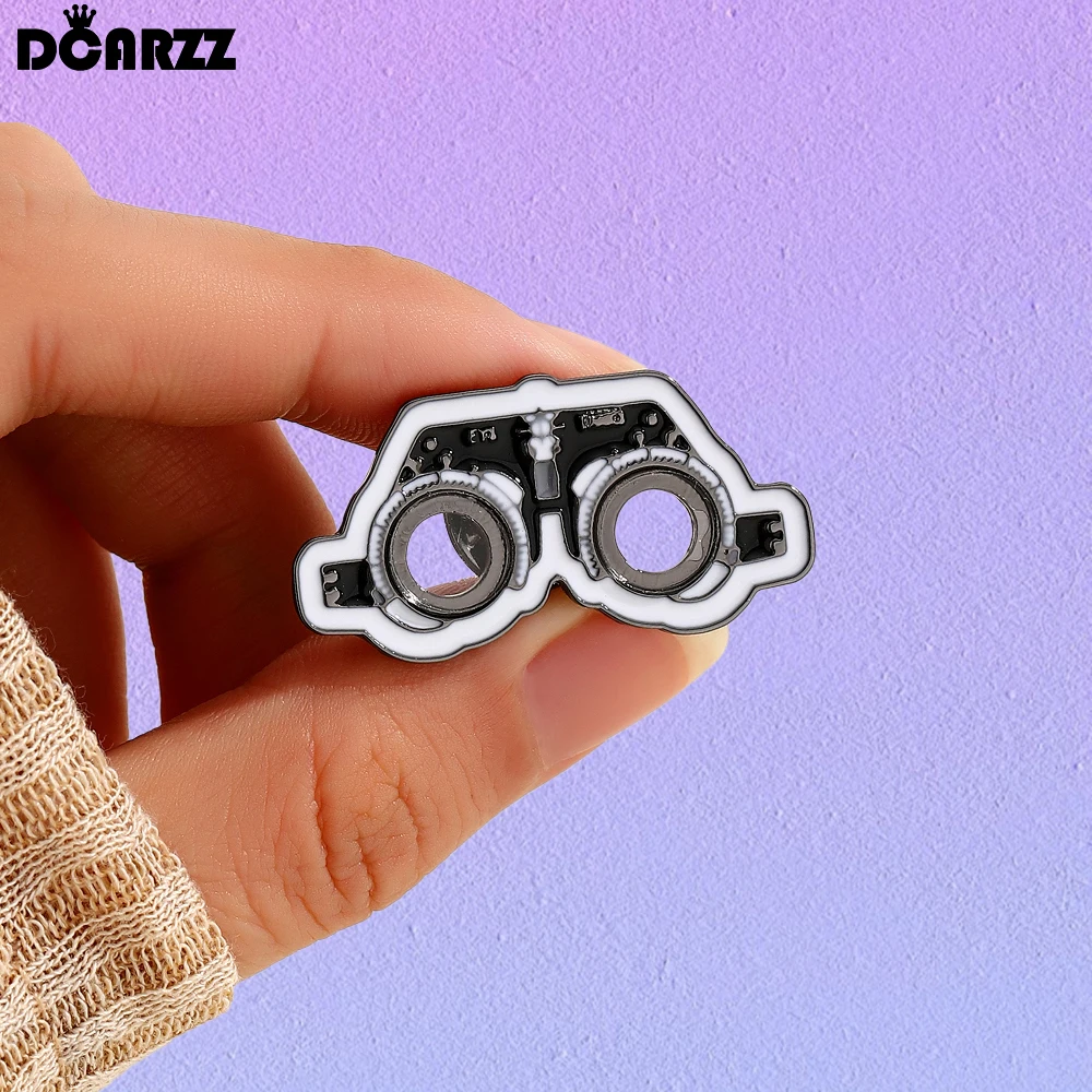 DCARZZ Medical Vision Test Enamel Pin Ophthalmology Badge Optometrists Optometry Brooch Jewelry for Doctor Nurse Gifts