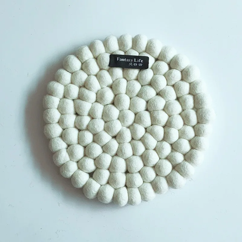 

Wool Handmade Kitchen Mats Simple Soft Practical Warm Dining Coaster Cup Pads Nordic Classic Modern Home Table Decoration