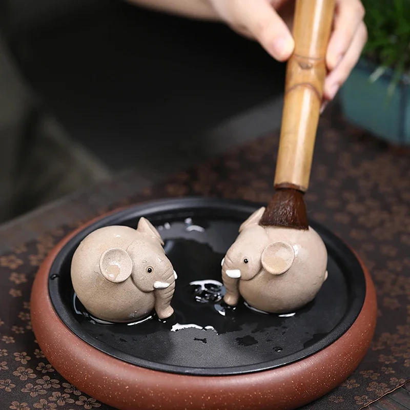 Tea Pet Elephant Statue Desk Elephant Sculptures Decorative Art Figurines for Home Tabletop Indoor Decoration Funny Gift Hot