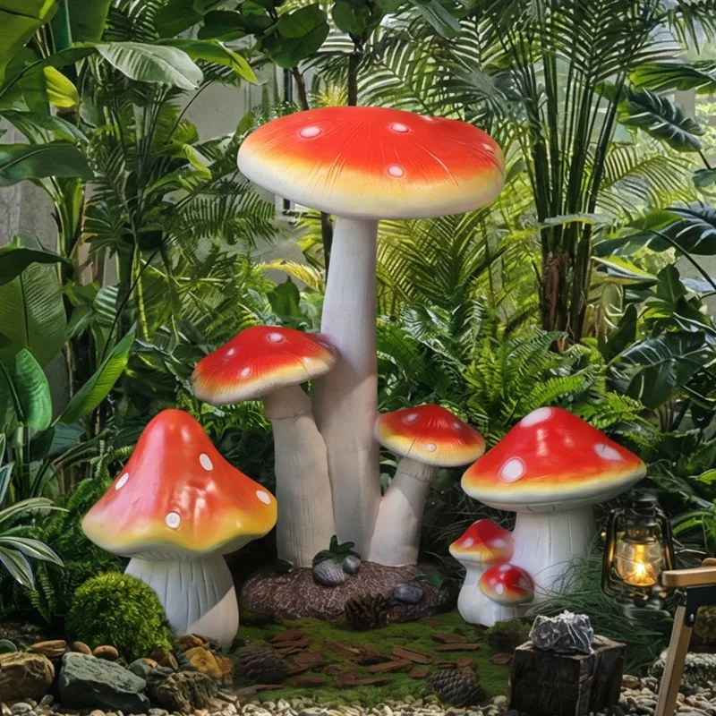Simulation Mushroom Ornament, Cartoon Garden Decor for Outdoor Patio, Landscape Plant Sculpture, Yard Art Statue