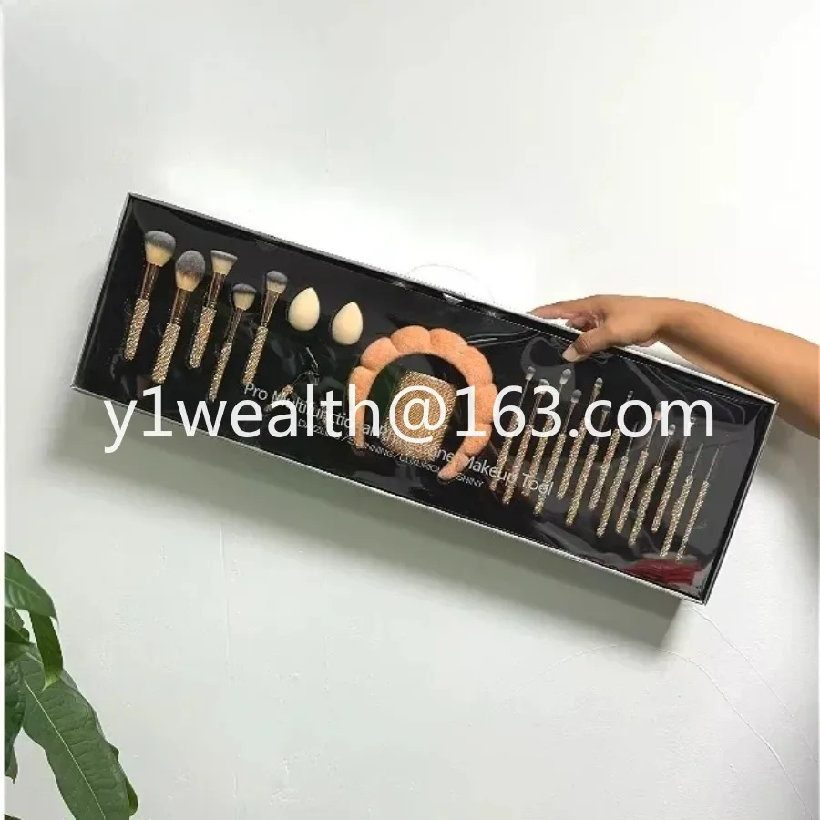 4-Color Glitter Rhinestone Makeup Brush Professional Glitz and Glamorous Style Lip Brush with Gift Box