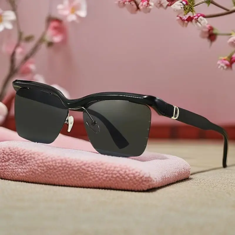 

2025 New Rimless Sunglasses Women Luxury Brand Designer Sun Glasses Vintage Eyewear Male UV400 Oculos De Sol