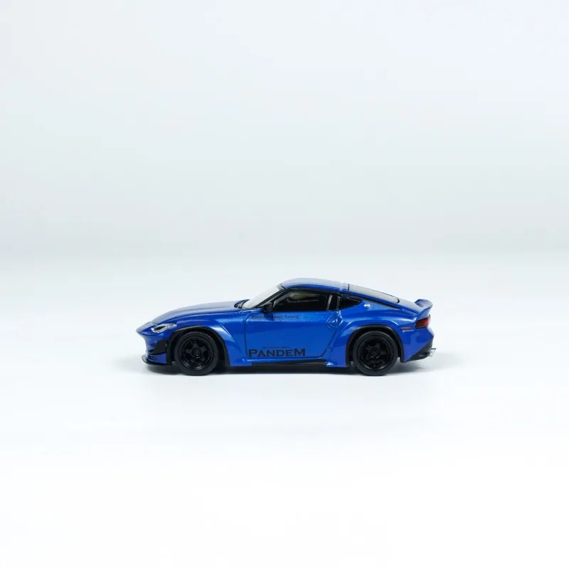 Diecast MINIGT 1:64 Scale Z Pandem Rocket Rabbit Widebody Alloy Car Model