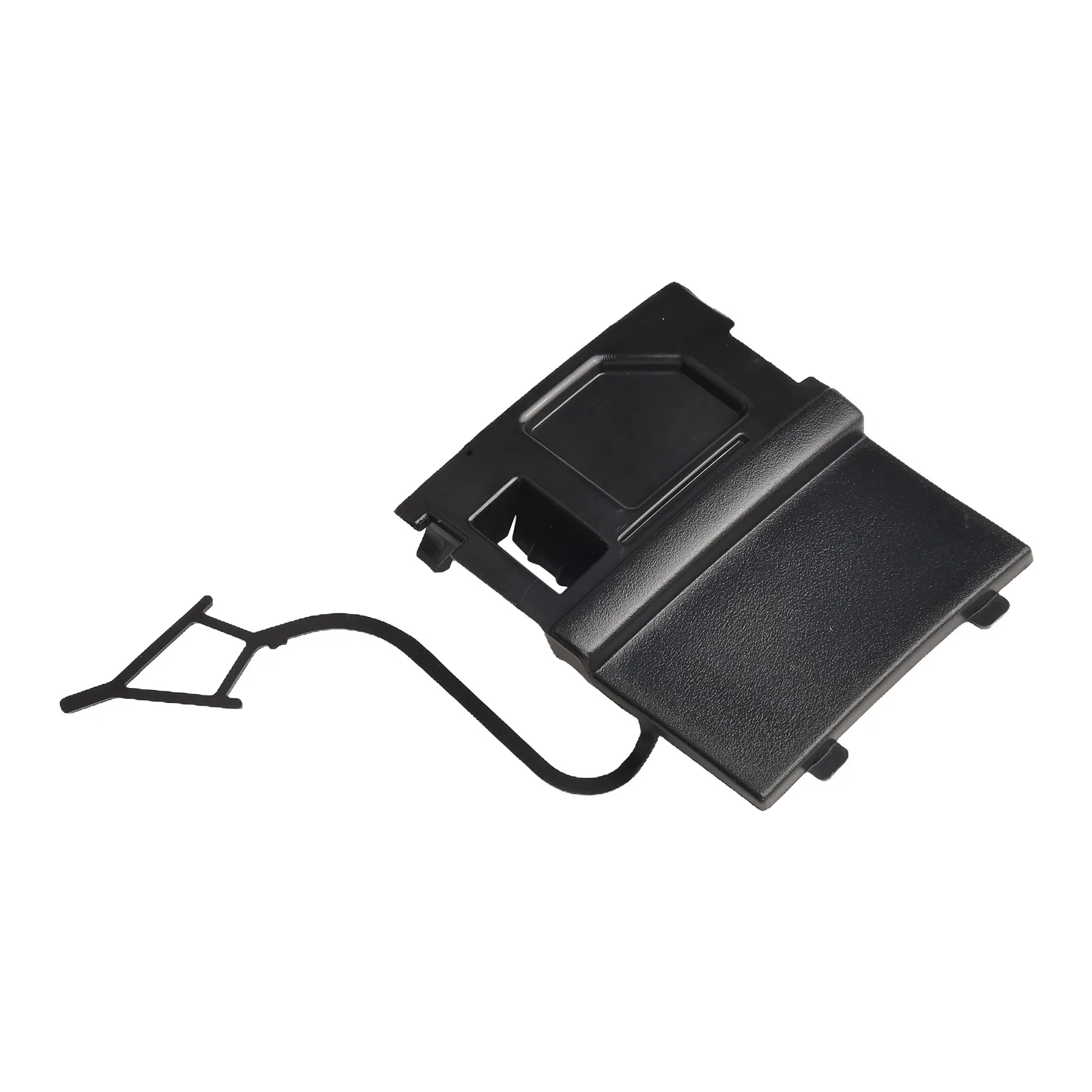 

Крышка фаркопа бампера Крышка фаркопа бампера автомобиля Простая установка Неокрашенная Высокая надежность для переднего бампера автомобиля