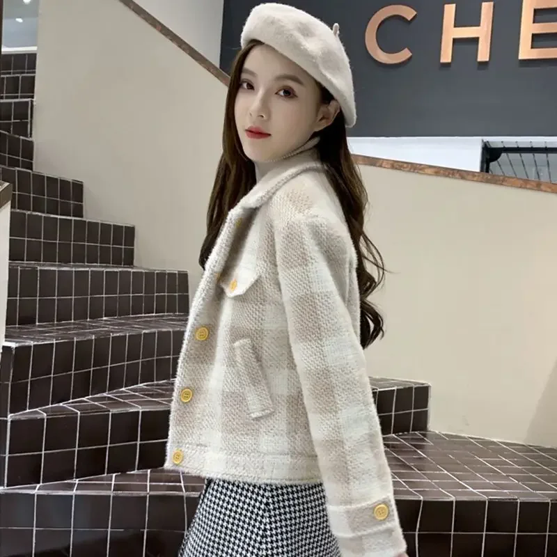 

New In Mink Velvet Short Ladies Jackets Half Luxury Outerwears Cheap Long Sleeve Women's Wool & Blends Coat Fashion 2024 Trendy