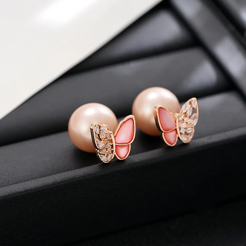 Internet celebrity explosion temperament butterfly curved surface color shell two wear earrings fashion high sense versatile lig