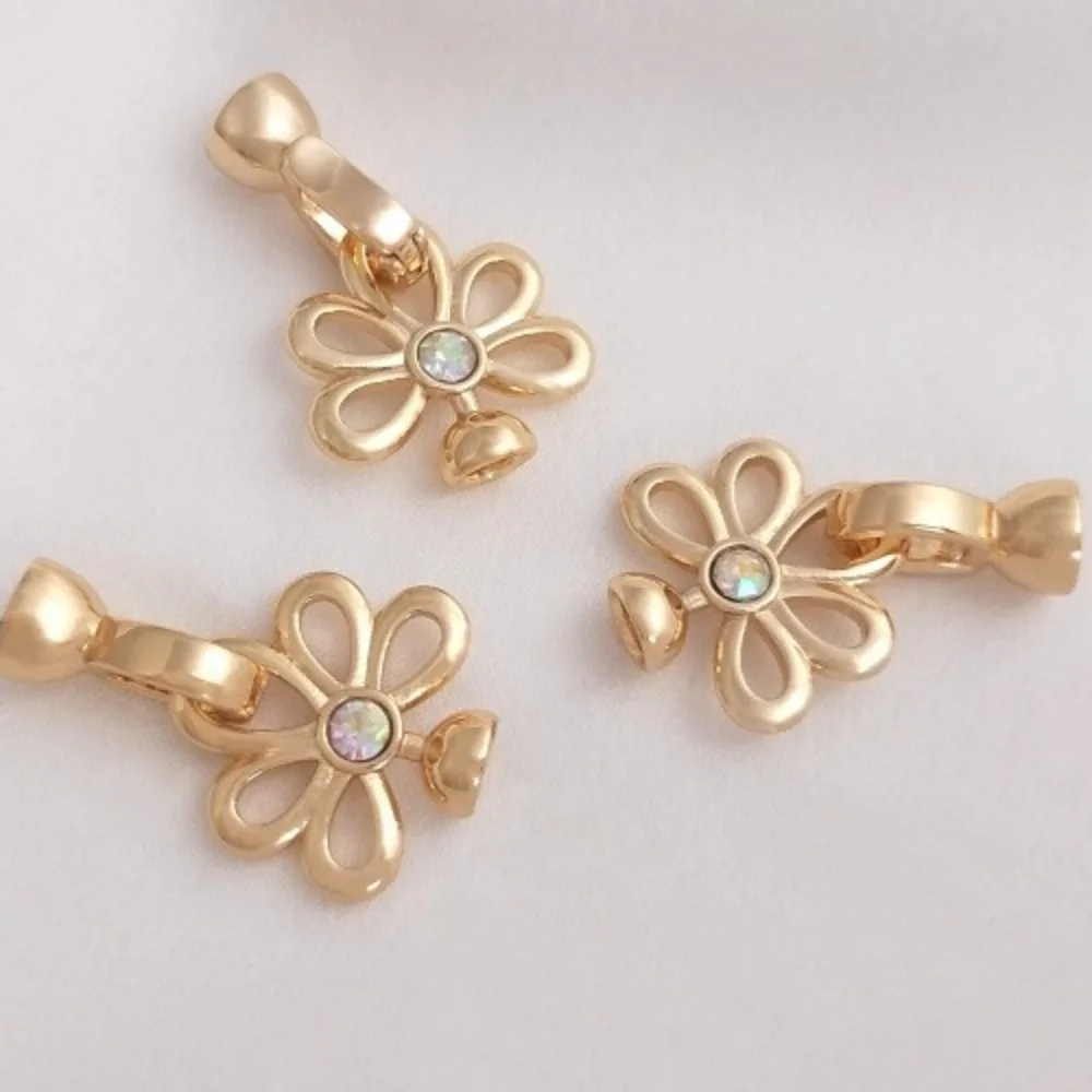 

Медные застежки золотого цвета, цветок, хвост павлина, жемчужная пряжка, ожерелье «сделай сам», пряжка, соединительная пряжка, кулон, аксессуары ручной работы