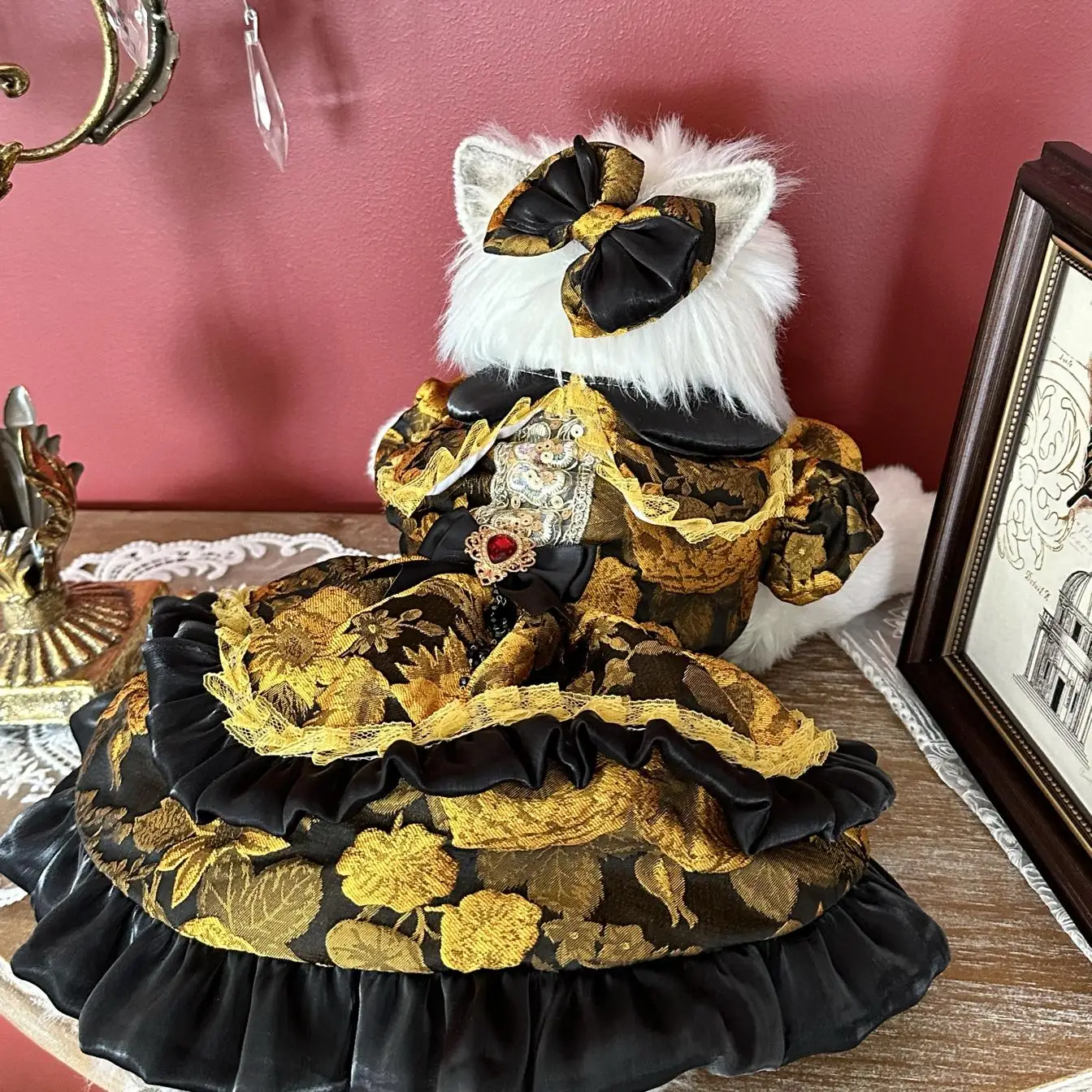 Trendy Vintage Handmade Pet Dog Clothes Luxury Black Gold Embroidery Print Party Dress For Small Medium Dog Puppy Outfits Skirts