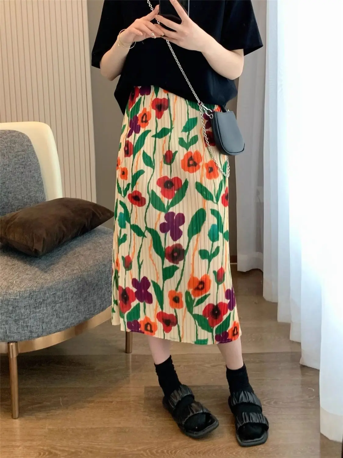 

Юбки женские, новинка лета 2025 года, модная свободная стильная тонкая плиссированная юбка с высокой талией и винтажным принтом