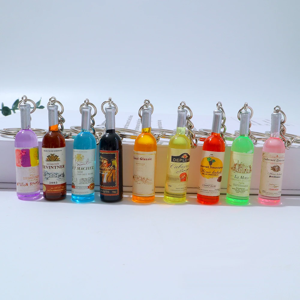 Simulation Resin Beer Wine Bottle Keychain for Women Men Fashion Car Trinket Keyring Bag Pendant Key Holder Accessions Gift ﻿