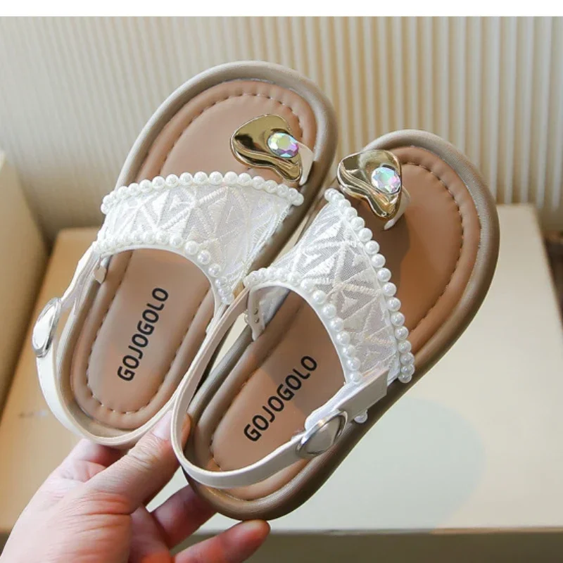 2024 Summer New Children Princess Pearl Cool Slippers for Girl Anti Slip Beach Sandals Toe Covering Casual Versatile Style Flats