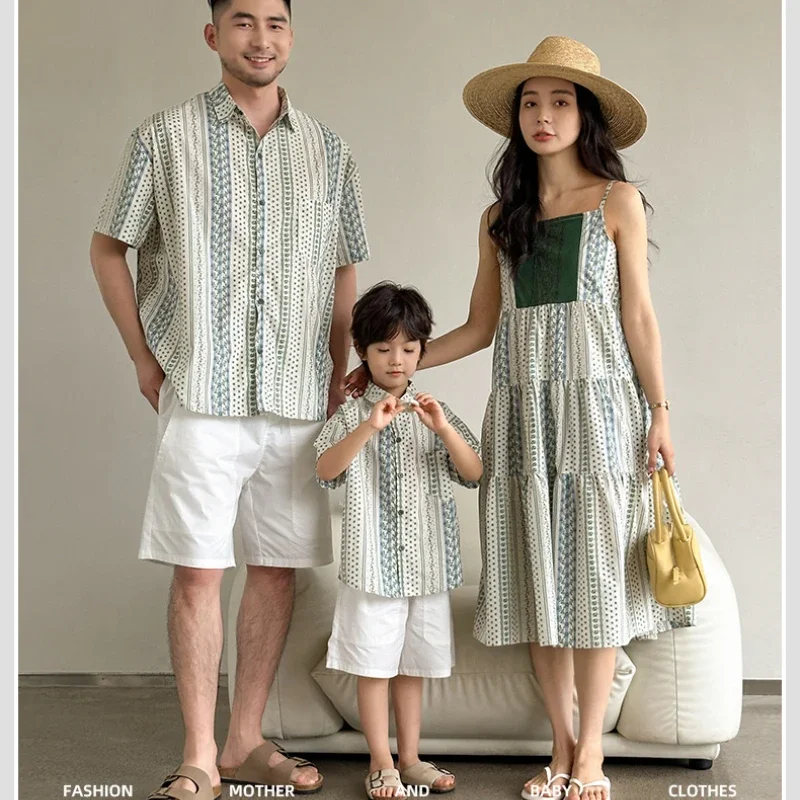 

Family Matching Set Korean Strappy Dress Mom Daughter Outfit Summer Vacation Beach Couple Look Outdoor Travel Photo Dresses Girl