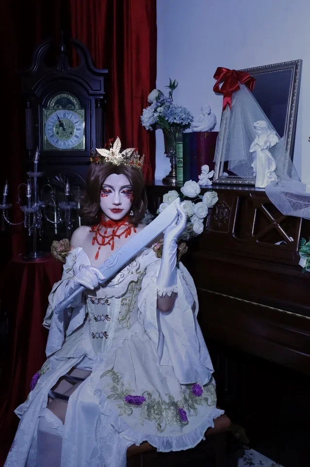 

Mary Bloody Identity Ⅴ Queen Cosplay Props Halloween Christmas Fancy Party Costumes Accessories