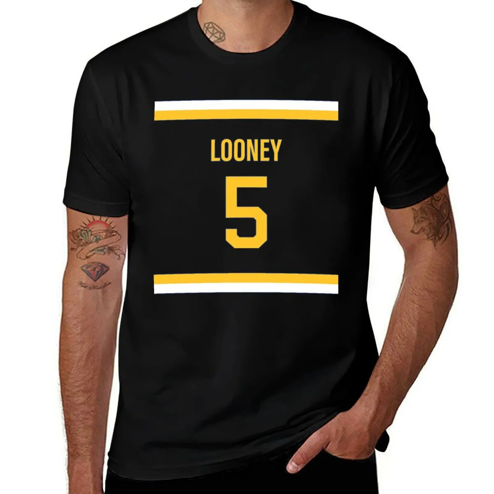 Kevon Looney T-Shirt baggy shirts sublime vintage t shirt men