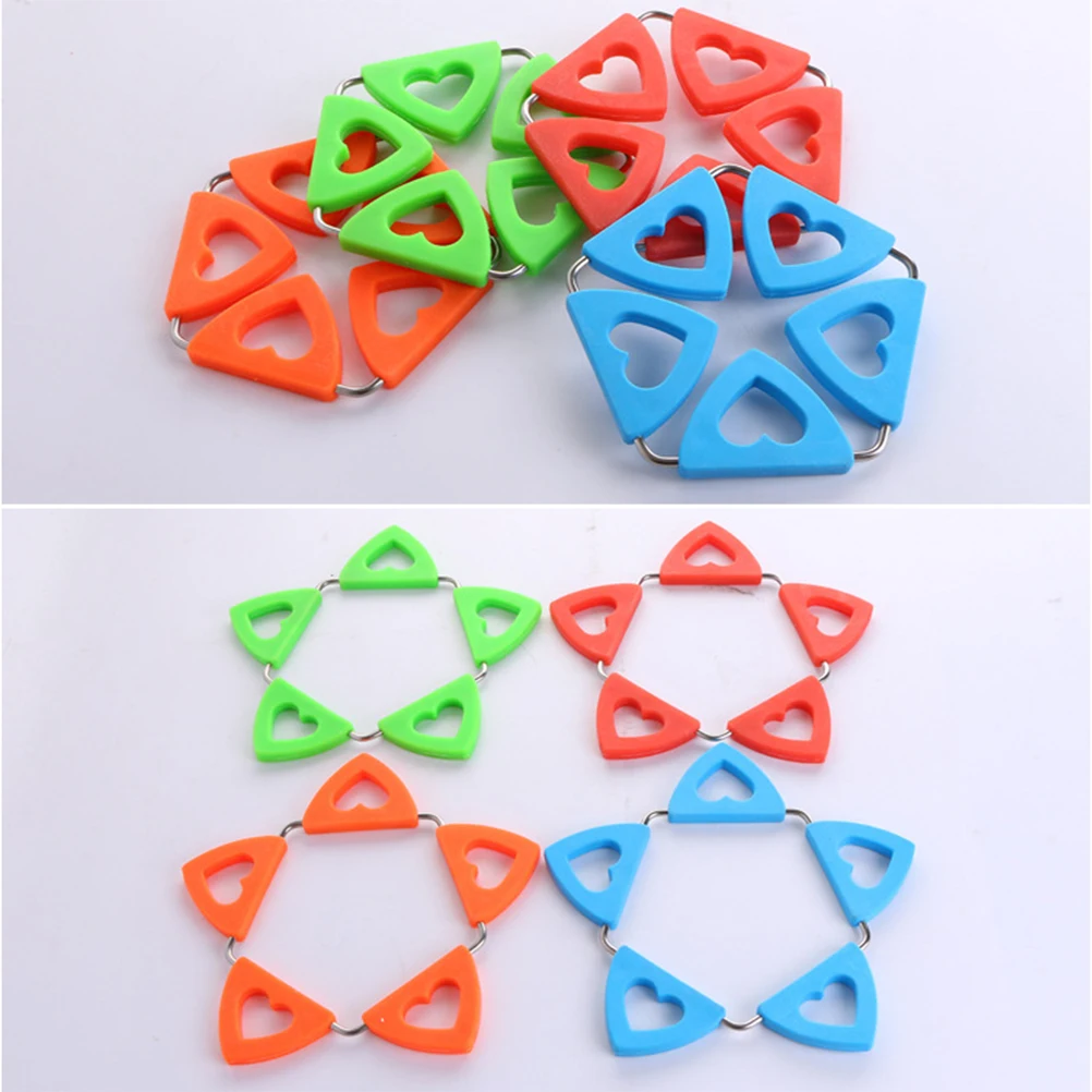 

2 Pcs Aesthetic Room Decor Heart-shaped Thermal Insulation Pad Silicone Coasters