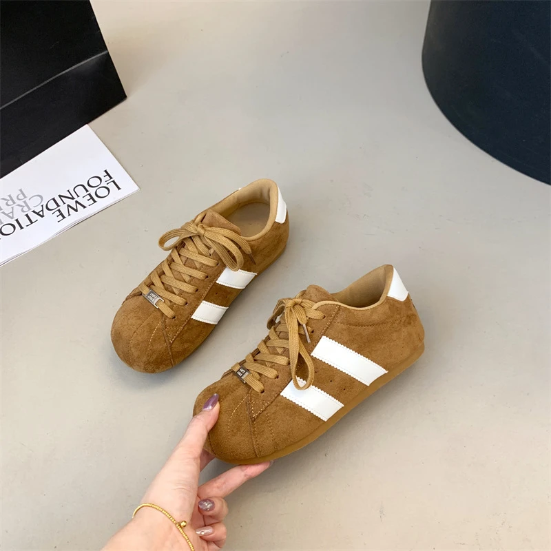 

2025 Autumn New Style Women's Sports Shoes Soft Sole Comfortable Moccasins Trendy Lace-up Suede Warm Women's Vulcanized Shoes
