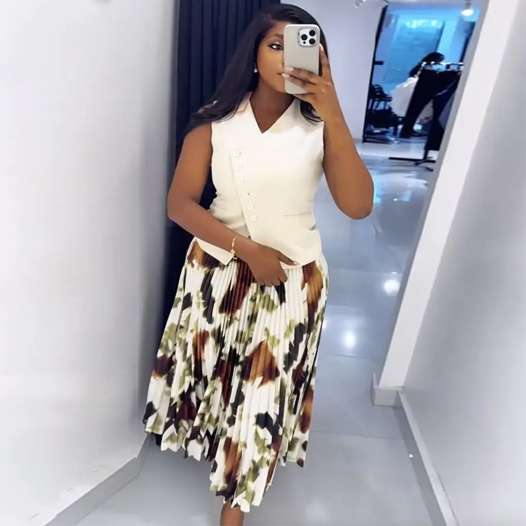 

Summer New Women's Clothing Set V Neck Button Vest Top with Printed Pleated Long Skirt European And American Style