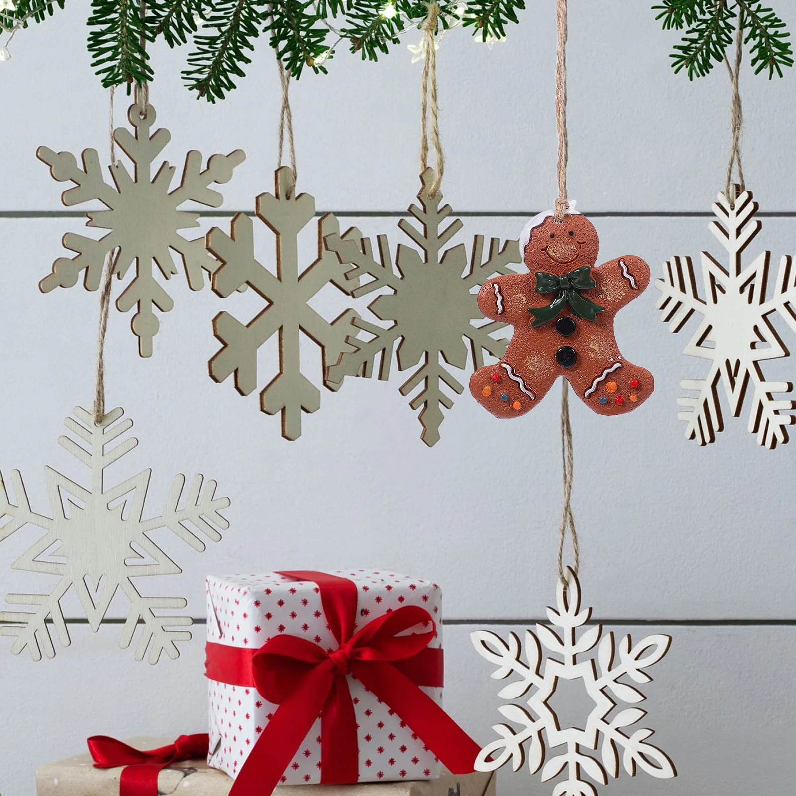 

2 Pcs Gingerbread Man Pendant Hanging Ornament Decorations Christmas Ornaments Tree