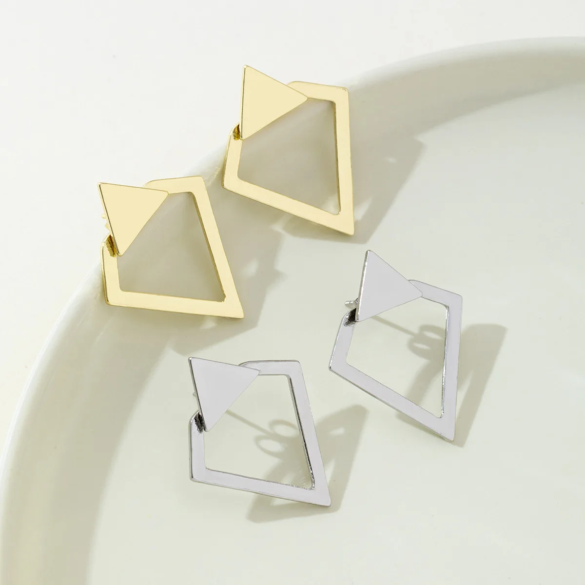 Women's Minimalist Double-Layer Rhomboid Triangle Stud Earrings, Gift