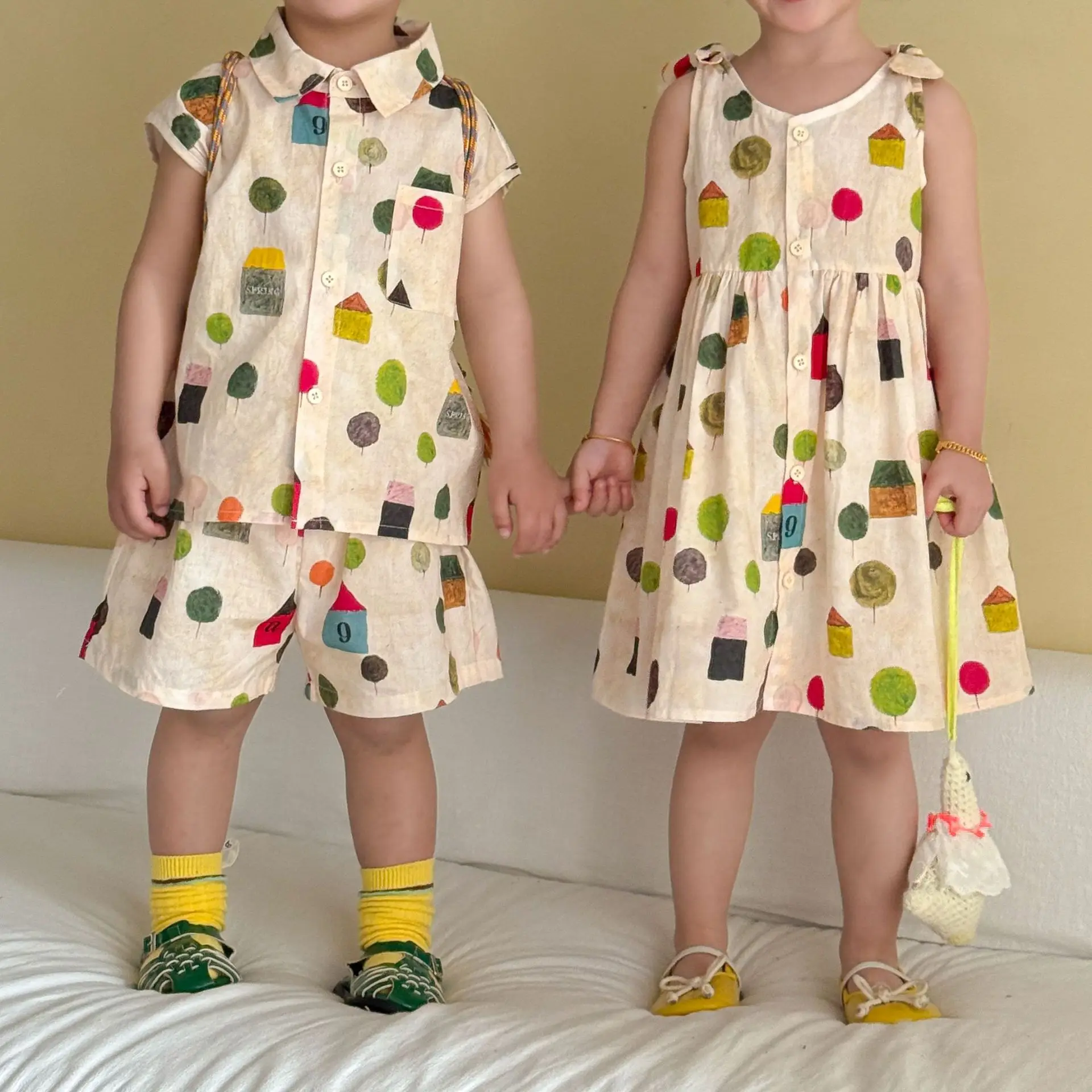 Set 2026 Spring and Summer New Childrens Clothing Korean Style Boys and Girls Cute Printed Shirt Shorts Dress Brother and Sister