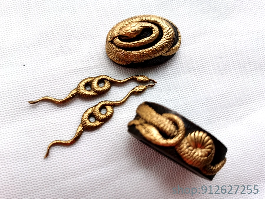 Gold copper Snakes fuchi Menuki  for Japanese sword katana wakizashi tanto