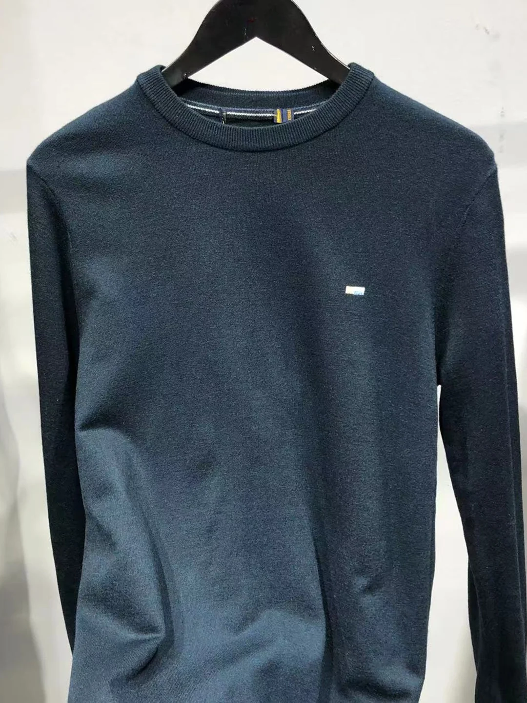 

Men's round Ne Knitted Wool Sweater Autumn Winter Sle Base Layer irt Comfortable Soft Wool Blend Casual Faion