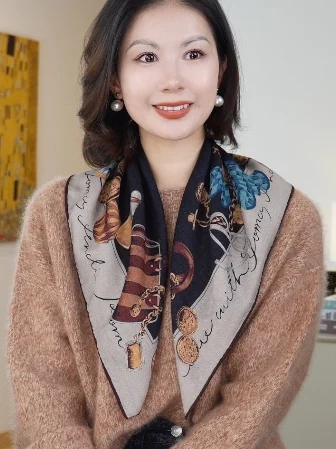 Women Neck Scarf 65CM Luxury Winter Bandanas Square Shawls Hand Rolled Scarf Head Clothing Accessories Hair Bandana