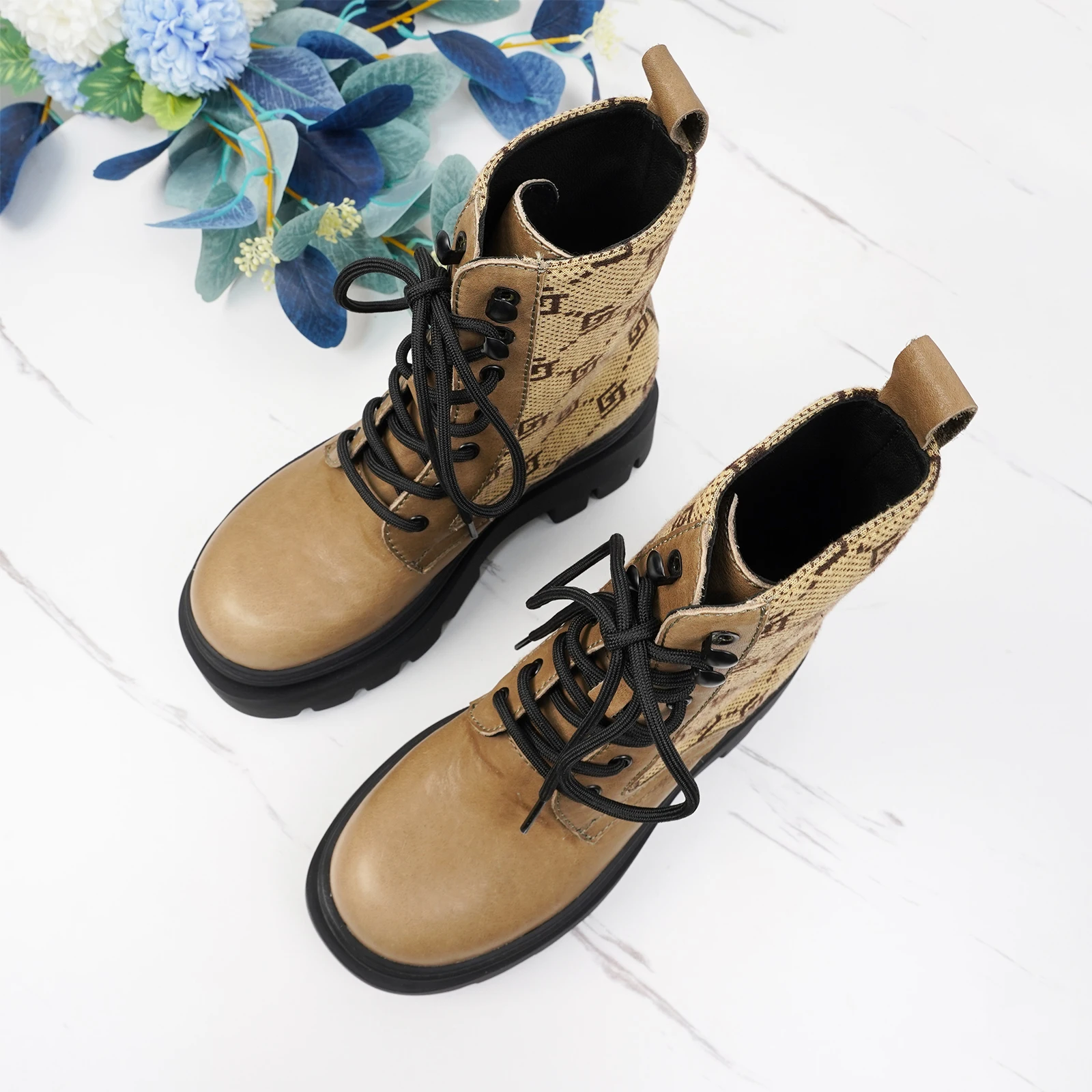 

Spring and Autumn New Women's Short Boots, High Quality Designer Women's Shoes, Fashion Genuine Leather Bare Boots, FashionBoots