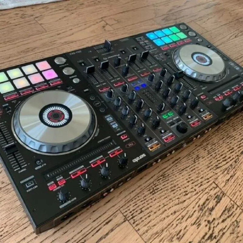 

Летняя скидка 50% DJ-контроллер Pioneer DDJ-SX3 Pro