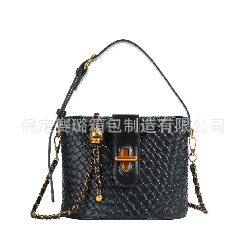 

2025 Summer Women's Luxury Genuine Leather Woven Bucket Shoulder Bag Handcrafted Crossbody Purse