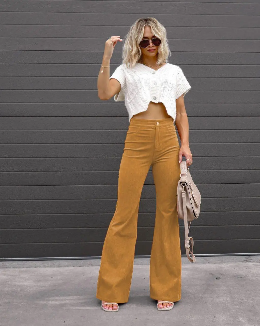 Fashionable Retro Women\'s Slightly Flared Pants Autumn And Winter Solid Color High Waist Button Slim Pants For Dating And Office