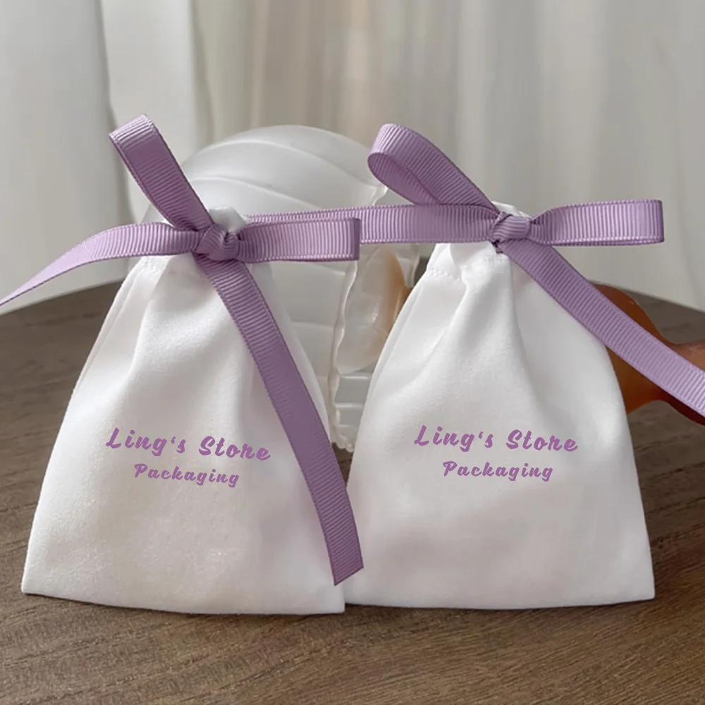 50Pcs Personalized Logo Jewely Drawstring Gift Bag White Flannel Suede Velvet Packaging Candy Pouches Chic Wedding Favors Pocket