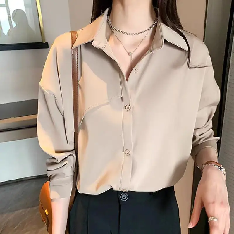 เสื้อเชิ้ตผู้หญิงสไตล์ฝรั่งเศส ผ้าชีฟองเรียบง่าย สไตล์ลำลอง ทรงหลวม ไม่สมมาตร ติดกระดุมแถวเดียว เหมาะสำหรับใส่ทำงานในออฟฟิศ  คอลเลคชั่นฤดูใบไม้ร่วง